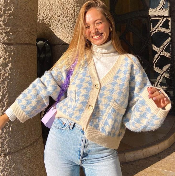 10 Must-Have Wardrobe and Beauty Essentials for a Polished Look